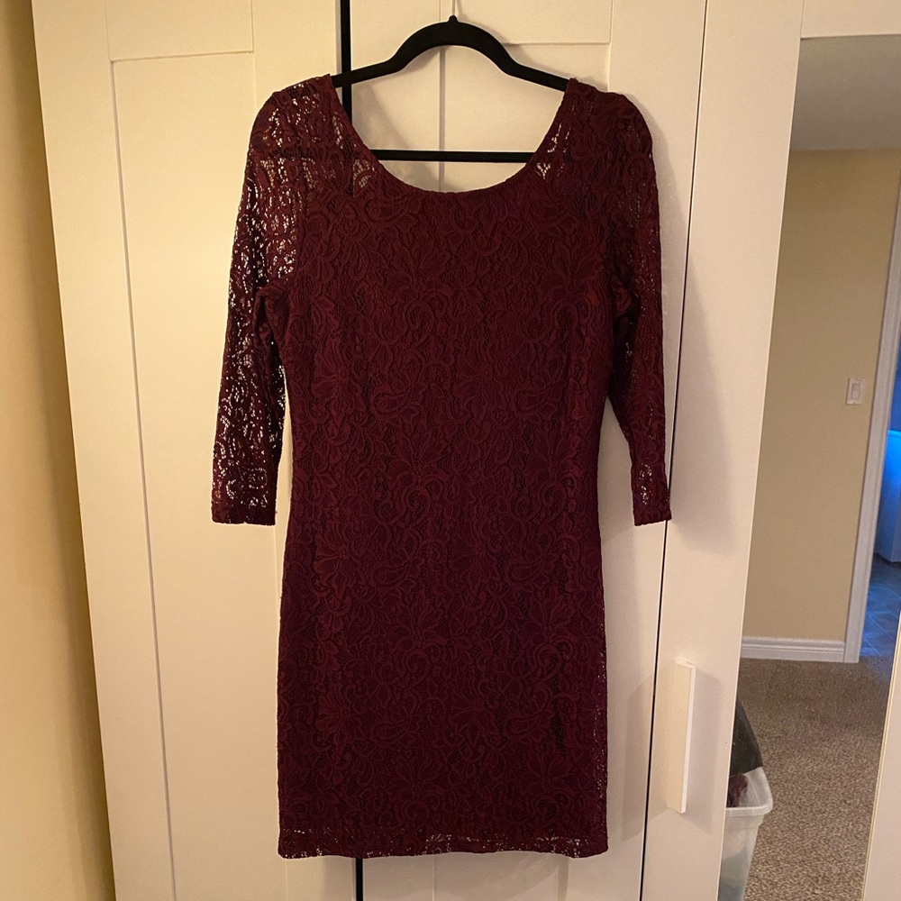 Smart Set lace dress